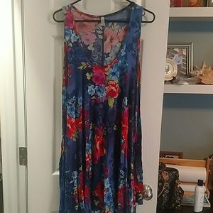 Loose flowy printed tank dress